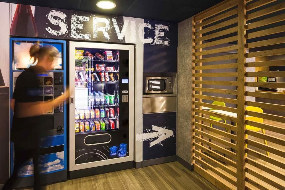 ホテル Ibis Montceau Les Mines エクステリア 写真